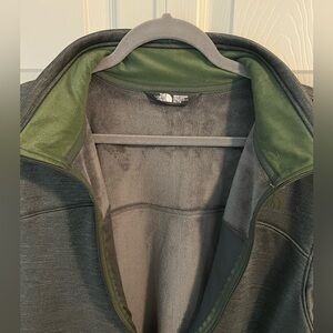 The North Face - Full Zip Fleece - Men’s XL